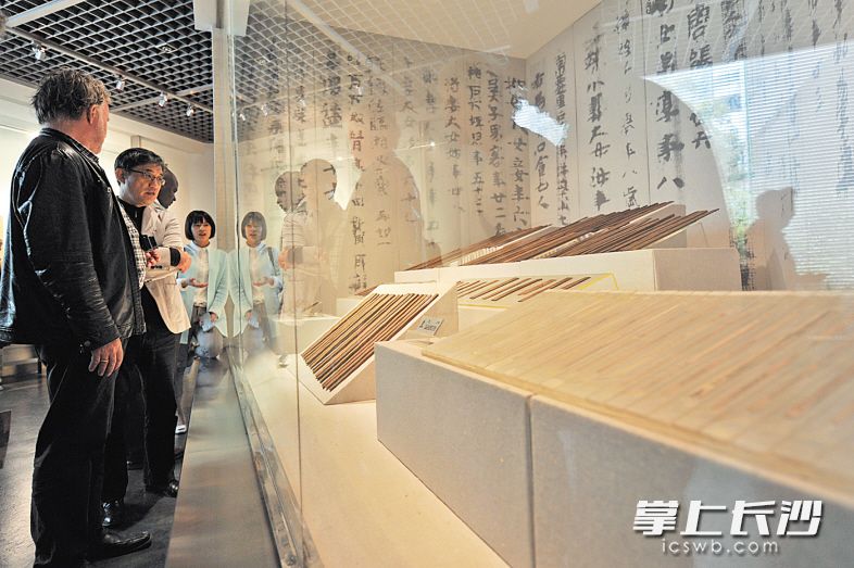 长沙简牍博物馆是国内首座集简牍收藏、保护、整理、研究、陈列和展示于一体的现代化专题博物馆。长沙晚报记者 王志伟 摄