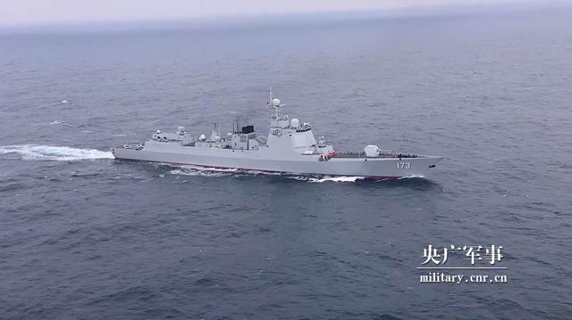 南海舰队“湛蓝－2018A” 远海训练编队长沙舰。
