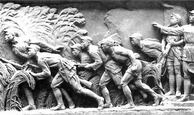 人民英雄纪念碑上的抗战浮雕