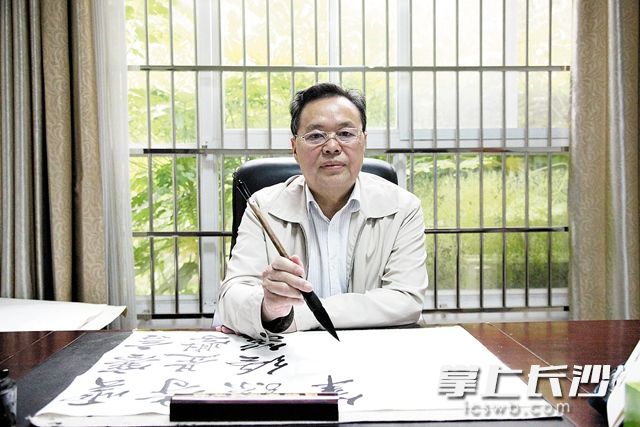 退休后的彭可平继续发挥余热，目前担任长沙市老年协会执行会长。袁路华 摄