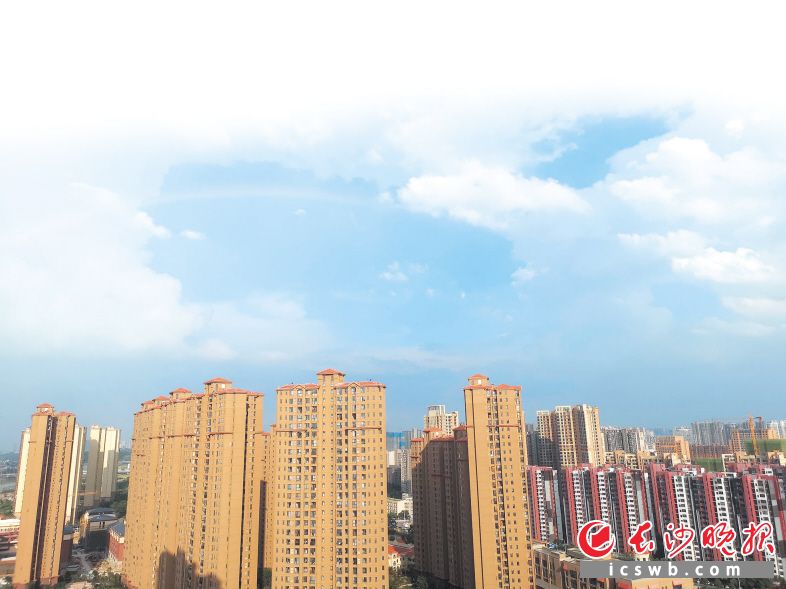 湖南省将开展打击侵害群众利益违法违规行为治理房地产市场乱象专项行动。长沙晚报记者 陈馨怡 摄