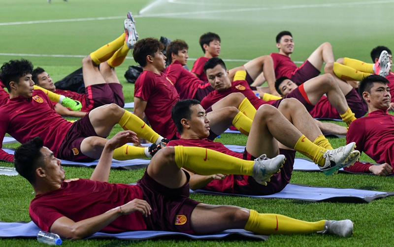 9月4日，中国队球员在训练中。新华社发