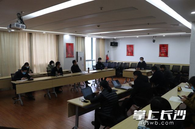 人保寿险湖南省分公司积极部署抗“疫”相关工作。