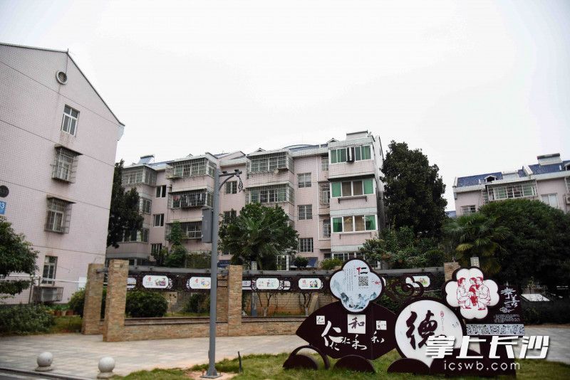 金桂社区内，安置房告别了“油鼻涕”，油烟扰民问题不复存在。