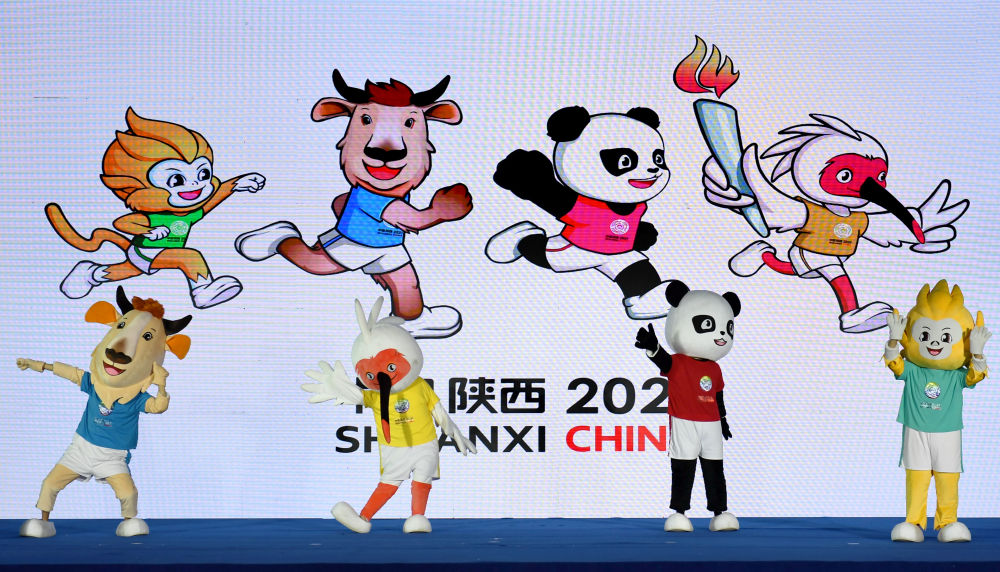 这是发布会上展示的第十四届全运会吉祥物“秦岭四宝”形象