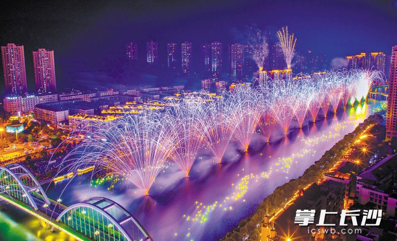 浏阳焰火　　本版图片除署名外　　均为浏阳市文化旅游广电体育局供图