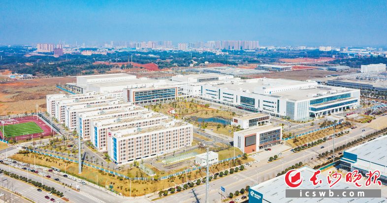 位于望城经开区的长沙智能终端产业园比亚迪电子长沙工厂。