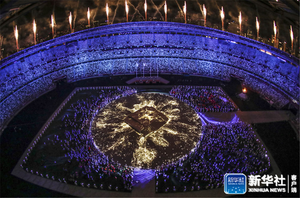 这是闭幕式现场（8月8日摄）。8月8日，第32届夏季奥林匹克运动会闭幕式在日本东京举行。新华社记者 夏一方 摄