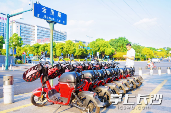 长沙县为市民提供安全、便捷的共享单车服务。