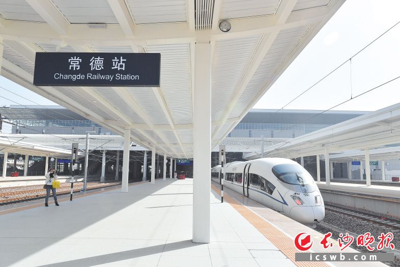 　　渝厦高铁常益段位于湖南省西北部，线路全长94千米，设常德、汉寿南、益阳南3个车站。　　长沙晚报全媒体记者 邹麟 摄